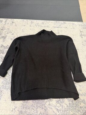 Romeo & Juliet Couture Black Ribbed Mock Neck Sweater